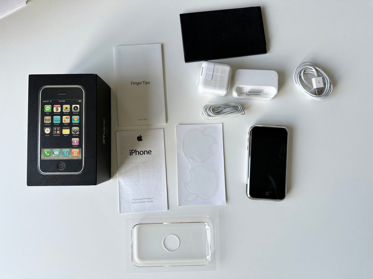 Apple iPhone 2G – First Generation, Original Box Included