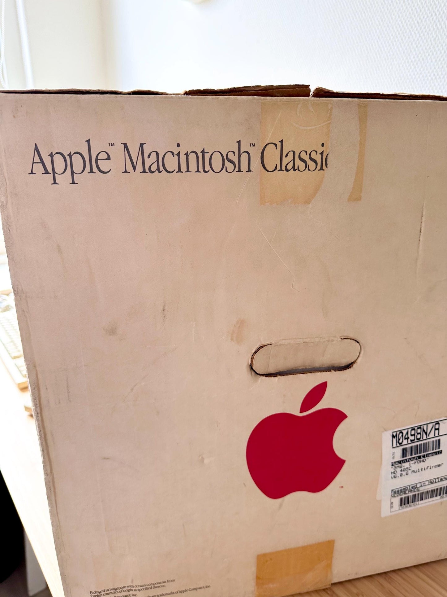 Vintage Apple Macintosh Classic with Original Packaging and Accessories